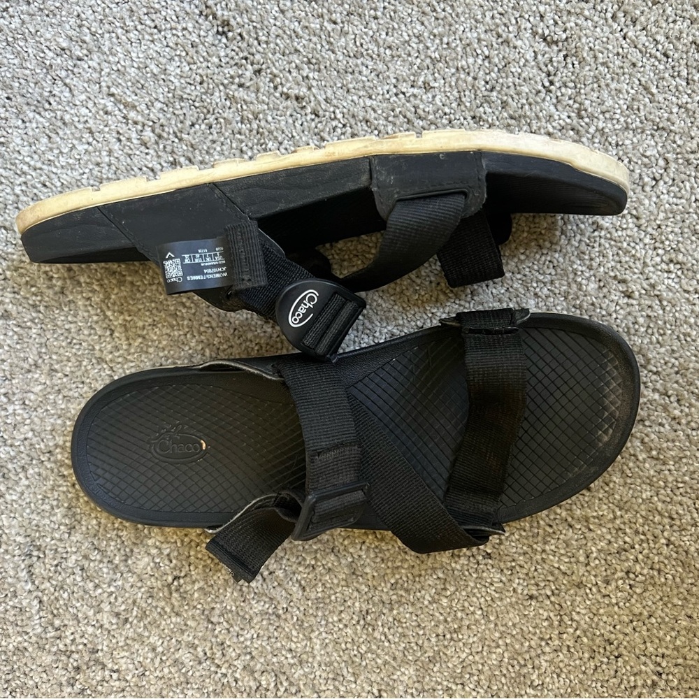 Chaco Black lowdown slide Sandals